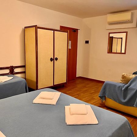 Hotel Canada Venice Luaran gambar