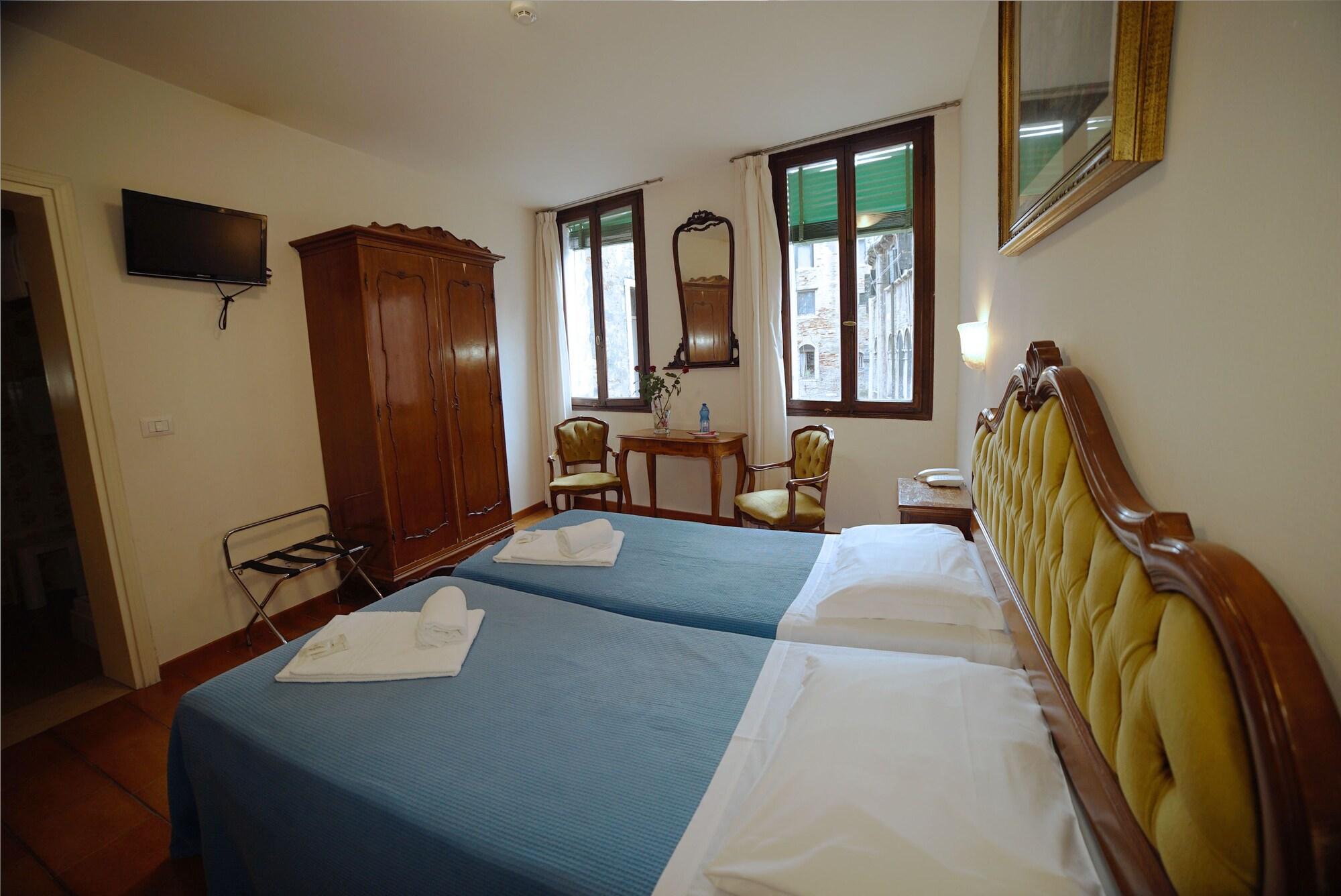 Hotel Canada Venice Luaran gambar