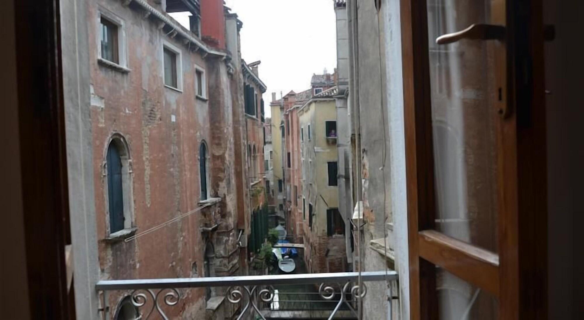 Hotel Canada Venice Luaran gambar