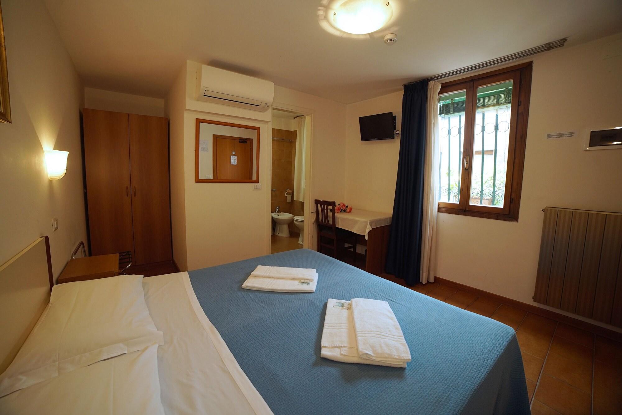 Hotel Canada Venice Luaran gambar