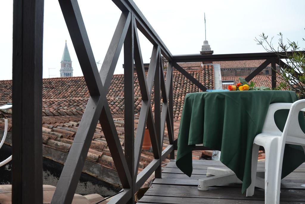 Hotel Canada Venice Luaran gambar